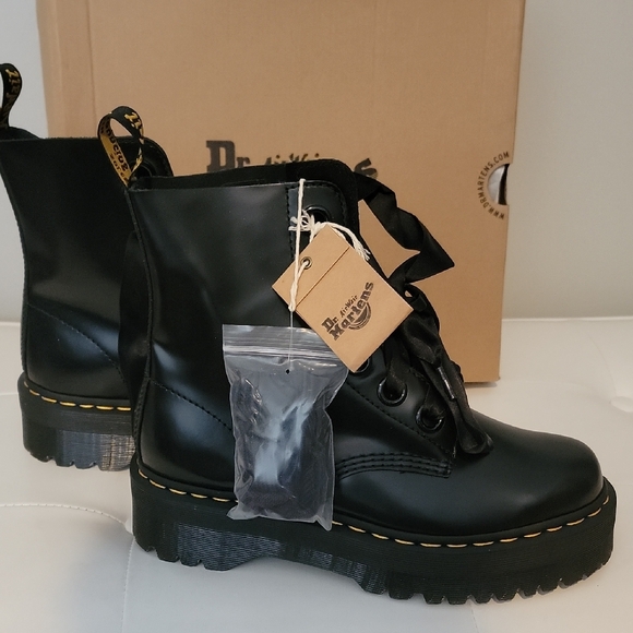 Dr. Martens Shoes - Dr. Martens 'Molly' Black Leather Boots.
